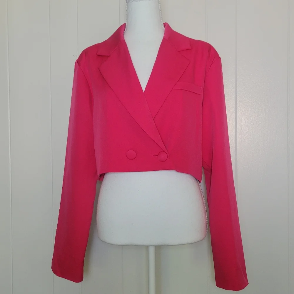 Klesis Fuschia Pink Cropped Blazer Jacket Boxy Modern Fit Menswear Girl Boss MD